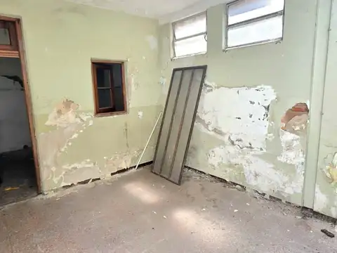 Terreno en Venta 30  mts Fondo
