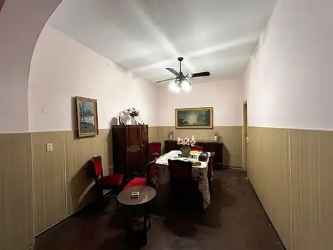 Depto Tipo Casa en Venta 60 años