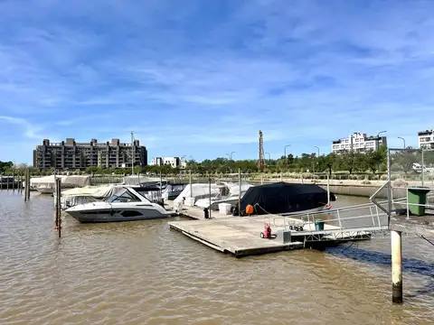 Amarra en Puerto Escondido en la Bahía ( Chica ) de Nordelta - Av. del Puerto, Nordelta