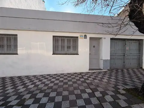 Casa Centrica en Alquiler.