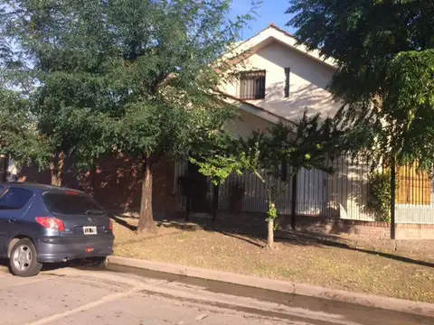 Tarija al 1300 esq Riglos