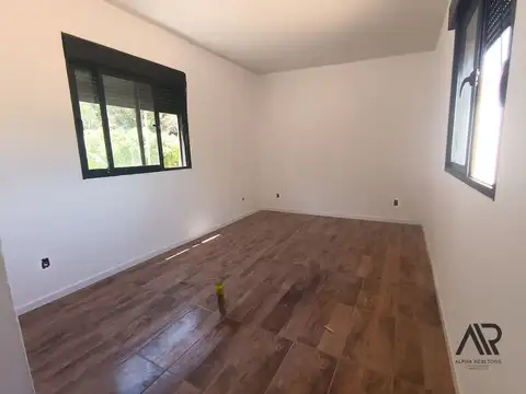 Casa en venta c/ cochera en P. Ballena