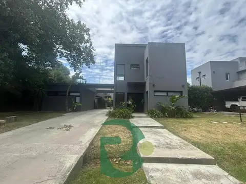 Venta Casa Bo.Cerrado Altos del Sol. Parque Leloir