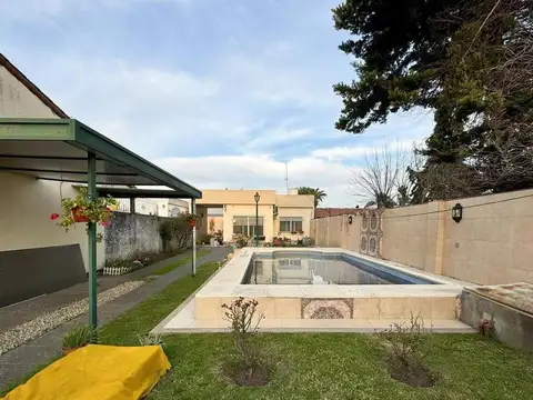 CASA  - 3 AMBIENTES - MERLO SUR