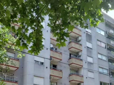 Cochera en Venta en Moron