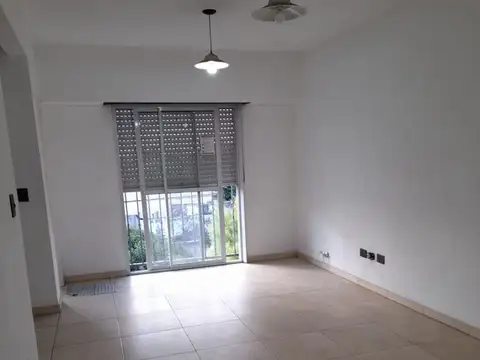 2 AMBIENTES - VILLA LUZURIAGA - FRENTE - BAJAS EXPENSAS