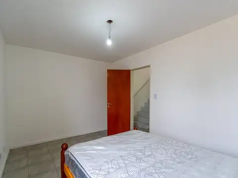 VENTA DE DEPARTAMENTO DUPLEX EN G. BAIGORRIA