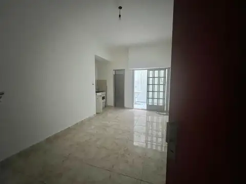 Tres Arroyos 3700, Piso PB