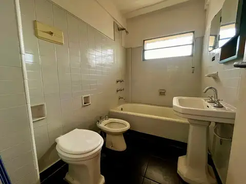 Departamento 3 ambientes con 1 baño