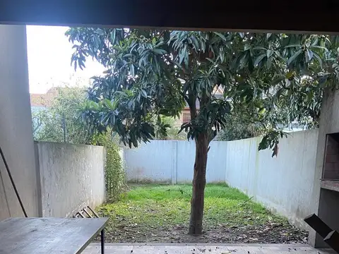 Casa en Alquiler en Villa Adelina, $ 2.200.000