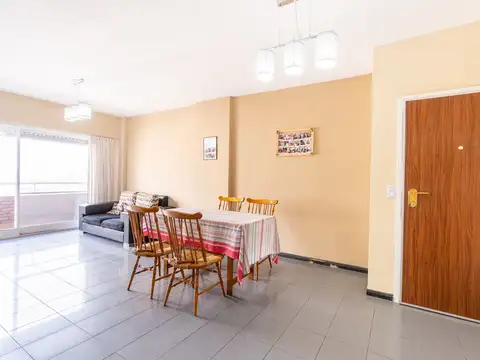 Avenida Bartolomé Mitre 5700