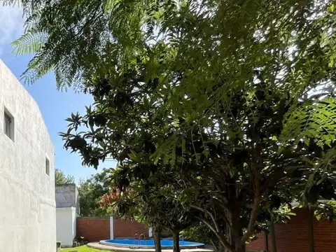 Terreno - Venta - Argentina, Ezeiza - Pasaje Turner 560