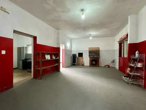Venta Local en  Esquina con Vivienda 2 ambientes 1 dormitorio Patio - Vicente Lopez - Villa Martelli