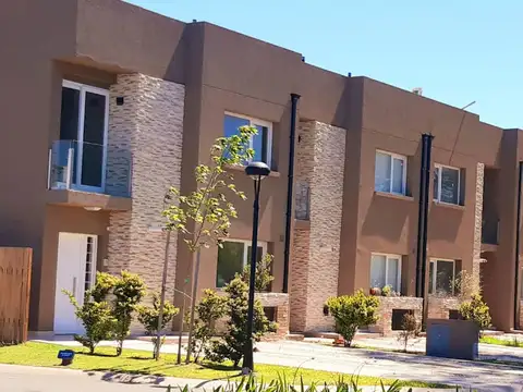 Casa en Alquiler en Countries y Barrios Cerrados en Pilar, Partido de Pilar