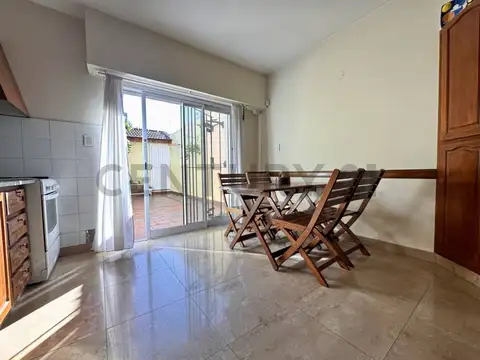 Departamento 5 ambientes con 2 baños