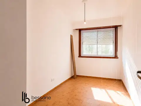 Depto Tipo Casa en Venta con 1 cocheras
