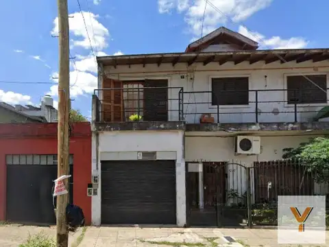 Casa en venta - 4 Dormitorios 2 Baños - San Justo