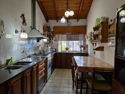 CASA 3 AMB EN VENTA EN CLAYPOLE APTO CREDITO