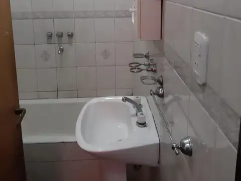 PH de 60 m² cubiertos 3 Ambientres en Planta Baja c/ Patio y Terraza