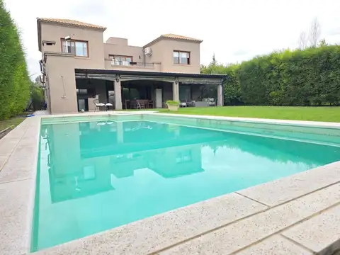 Casa en Venta en Santa Juana, USD 380.000