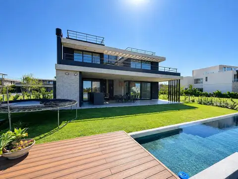 Casa en Venta de 6 dormitorios