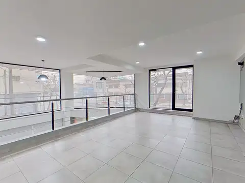 Avenida Hipólito Yrigoyen 1300