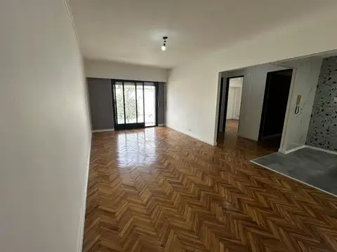 Departamento en Alquiler en Mataderos, $ 800.000