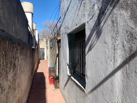 SUSPENDIDO! Gran INVERSION! Casa a Reacondicionar 374 m2 c/Financiación del 30%.  Aprovechar!