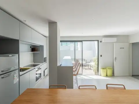 Luminoso 2 Ambientes Piso 7 con Balcones y Amenities