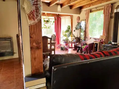 Casa 3 ambientes con 1 baño