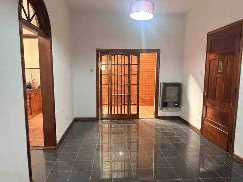 Depto Tipo Casa en Venta 70 años