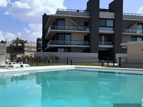 Dpartamento 2 ambientes en alquiler en Complejo Cabral 3300, Canning
