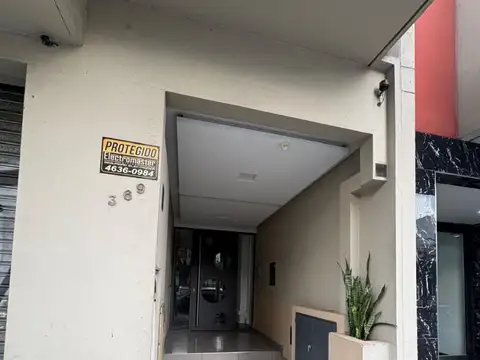 Av América 300, Piso 8