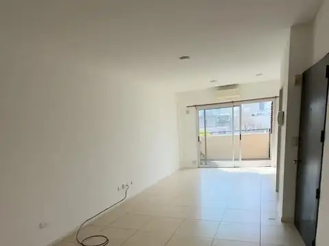 GUARDIA NACIONAL 400, Piso 4