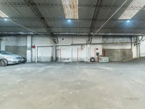 COCHERAS FIJAS CUBIERTAS . RECOLETA . CHARCAS Y ECUADOR