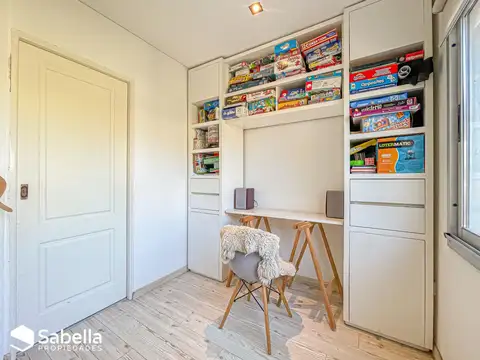 Casa 4 ambientes con 3 baños