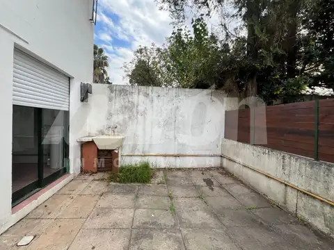 Depto Tipo Casa en Alquiler de 2 dormitorios