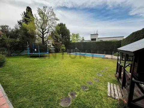 Casa en Alquiler en Bella Vista, USD 3.800