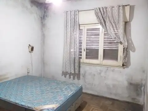 VENTA DE CASA 3 AMBIENTES EN RAMOS MEJIA