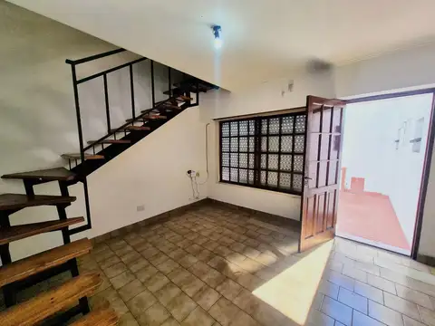 Depto Tipo Casa en Venta 30 años
