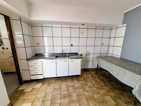 Depto Tipo Casa en Venta en Villa Dominico, USD 48.000