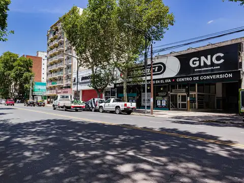 SAN MARTIN AL 2800 - VENTA DE LOCAL COMERCIAL EN ROSARIO ZONA SUR