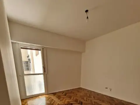 General Güemes 4500, Piso 7