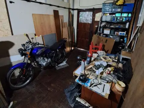 Depto Tipo Casa en Venta 50 años