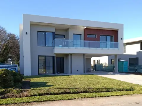 Casa en  Venta 6 Amb