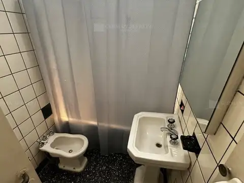 Departamento 3 ambientes con 1 baño