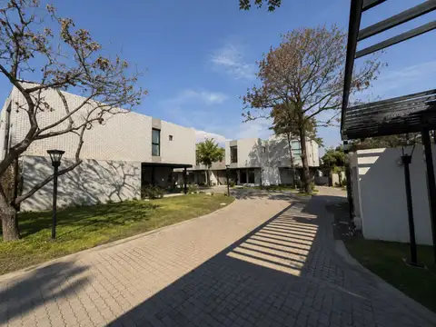 Departamento en Venta en Canning, USD 220.000