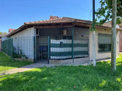 Casa - Venta - Argentina, Ezeiza - Córdoba 492