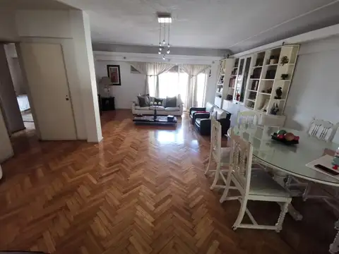Departamento 4 ambientes con 3 baños