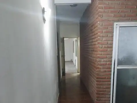 Casa en Alquiler en San Justo, $ 800.000